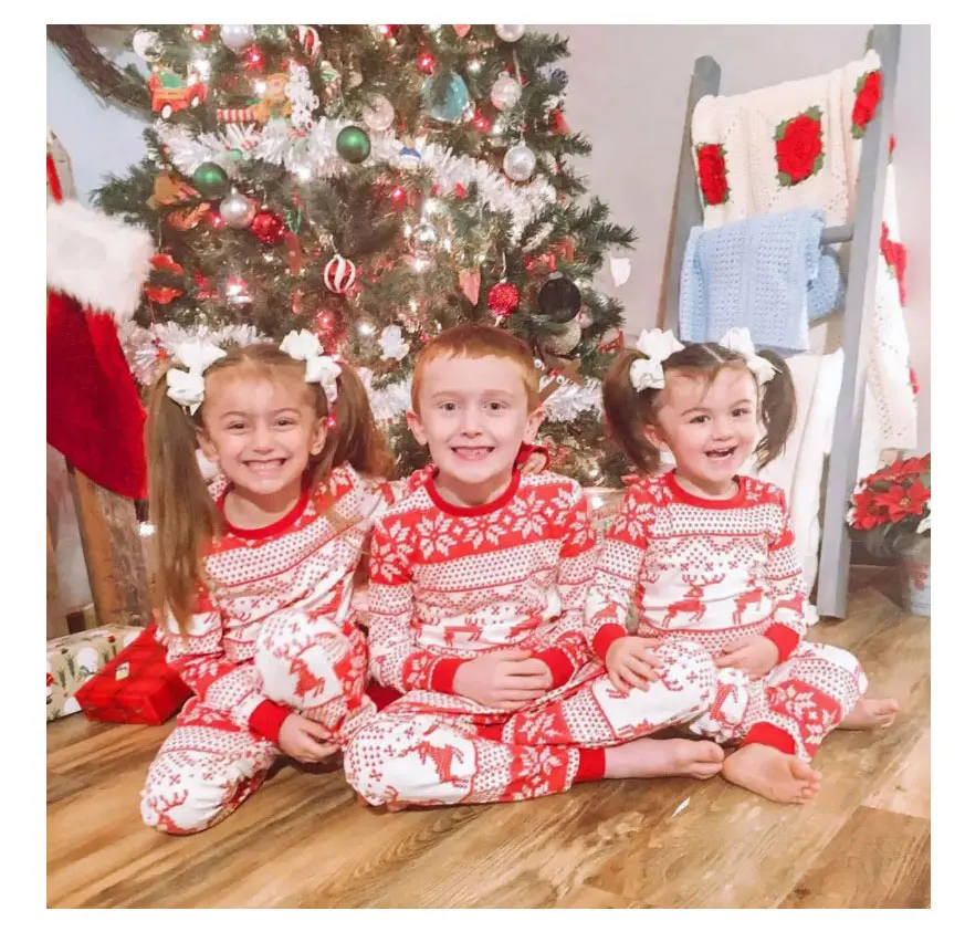 2025 New Family Christmas Pajamas Mom Dad Kids Matching Clothing Set Baby Romper Pjs Soft Loose 2 Pieces Suit Homewear Xmas Look