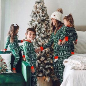Christmas Family Pajamas Set Mom Daughter Dad Son Matching Outfits Cute All Over Print Homewear Boys Girls Pjs Xmas Look Pyjamas