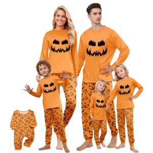 Halloween Family Pyjamas Mom Daughter Dad Son Matching Clothes Cute Soft Elk Print Clothing Set Baby Dog Romper Pajama Halloween