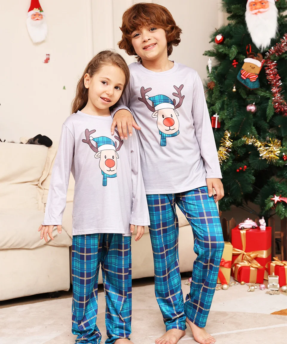 Family Matching Xmas Pajamas Outfits Set Deer Printed 2026 Christmas Family Look Same Adult Kids Mother Daughter Pyjamas Clothes
