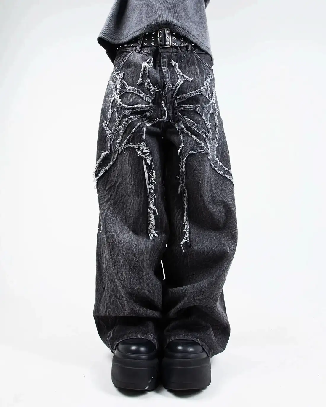 Gothic Retro Baggy Unisex Mopping Pants Y2K Phantom Jeans High Street Spider Embroidered Patch Hip Hop Streetwear Straight Jeans Gothic Retro Baggy Unisex Mopping Pants Y2K Phantom Jeans High Street Spider Embroidered Patch Hip Hop Streetwear Straight Jeans